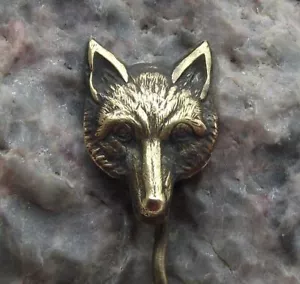 Vintage Wild Grey Timber Wolf Head Hunt Czech Hunters Hunting Pin Badge - Picture 1 of 6