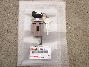 FITS: 79 - 83 TOYOTA PICKUP IGNITION CYLINDER LOCK SWITCH WITH KEY OEM BRAND NEW - Picture 1 of 5