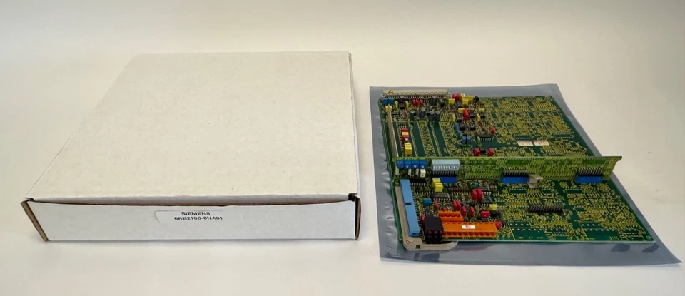 Placa de control Siemens 6RB2100-0NA01 Simodrive 462 110.9070.01 6RB2100-0SA01 Foto 1 de 4