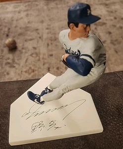 Figura Salvino 1996 Hideo Nomo, Firmada!!!!! - Imagen 1 de 5