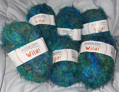 Lot of 6 Skeins Moda Dea Wild! Eyelash Yarn Titanic Blue Greens Bulky 5 Nylon - Image 1 of 4