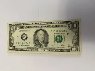 USA Bank Note: USA, One Hundred Dollar 1981 No. B 17687372 A - Image 1 of 2