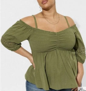 Torrid Clip Dot Smocked Front Tie 3/4 Sleeve Cold Shoulder Top Size 3X (22-24) - Picture 1 of 13