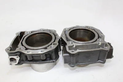 Aprilia Dorsoduro 750 2016 motor pistón cilindros bloque jarra OEM Foto 1 de 4