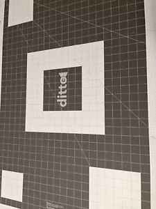 Ditto Projector for Sewing Patterns - Picture 1 of 4