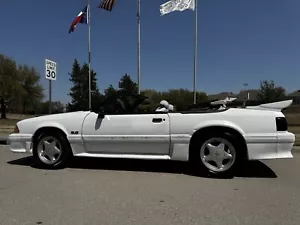 1993 Ford Mustang GT - Picture 1 of 23