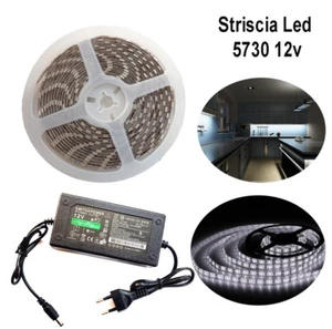 STRISCIA LED 5730 5M ADESIVA LUCE IP65 ALIMENTATORE 12V 5A BIANCO FREDDO 12W/M - Foto 1 di 1