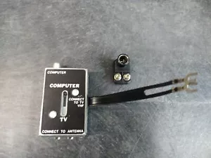 Atari 2600 Adattatore Switch Box Video con Connettore Ohm - Foto 1 di 1