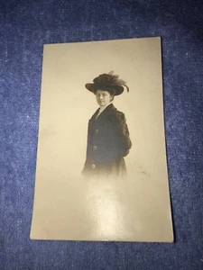 Collectible Vintage Real photo POSTCARD fancy lady, feather hat & coat - Picture 1 of 4