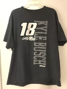 Camiseta Kyle Busch #18 JGR Gris XL Usada - Imagen 1 de 3