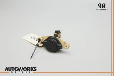 83-87 Porsche 944 Controlador de alternador Regulador de voltaje Bosch 1197311004 OEM Foto 1 de 4