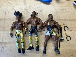 WWE Elite Booty O's THE NEW DAY Tag Team Celebration 3er Pack Actionfiguren - Bild 1 von 2
