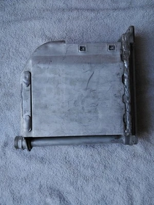 1965-1971 Porsche 911 911S 911E 911T Engine Oil Cooler Behr 901.107.041.02 - Image 1 of 4