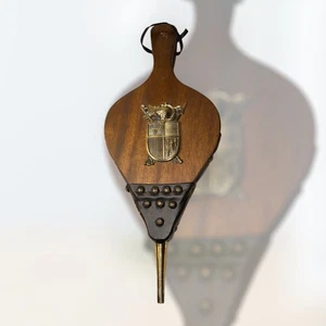Vintage Kamin Blasebalg Holz Messing weiches schwarzes Leder Wappen Wappenplatte - Bild 1 von 5