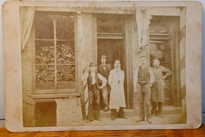 1800's Cabinet Card Outside View Barber Shop Men By Door 4 1/4" x 6 1/2" RRP 809 - Picture 1 of 4