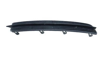 04-06 PARAGOLPES DELANTERO REJILLA MALLA INFERIOR PASAJERO LADO DERECHO T4950 Foto 1 de 4