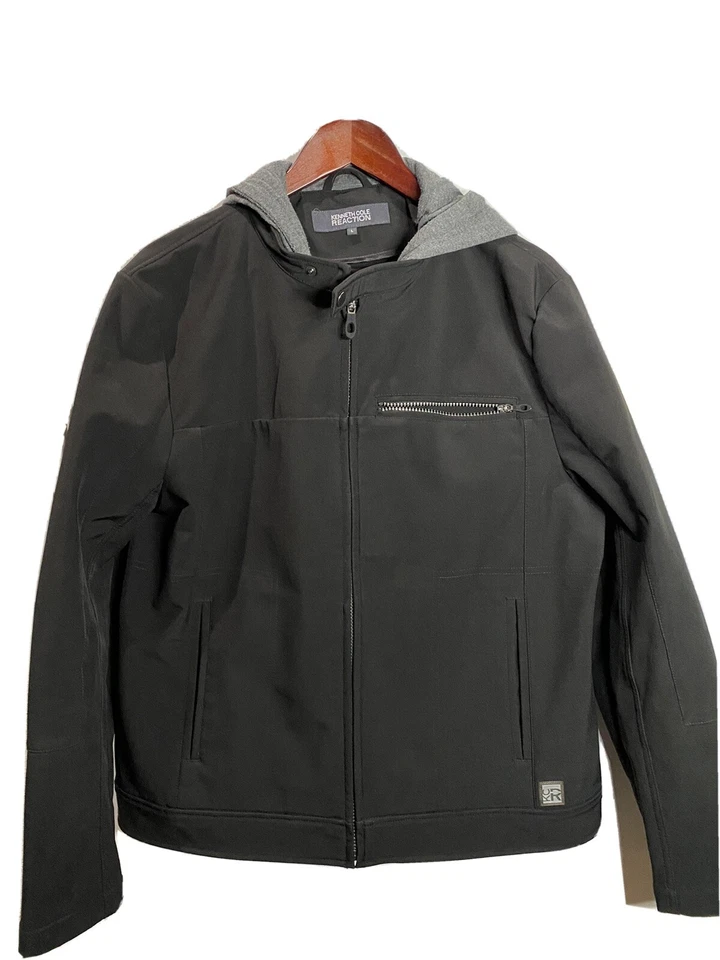 Куртка черная Kenneth Cole Reaction размер L (Pit.22 дюйма L27 дюйма) - Изображение 1 из 4