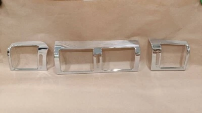 1997-2001 for Mercedes E55AMG E300 E320 E430 500 W210 Front Air Vent Frame Cover - Image 1 of 4