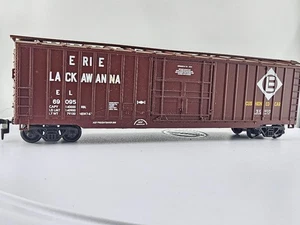 Athearn HO Scale Erie & Lackawanna Box Car EL 69095 Model Train Car - Picture 1 of 12