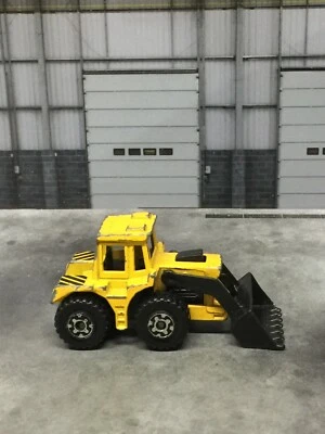 Matchbox 1976 Tractor Shovel Diecast Car - Image 1 of 4