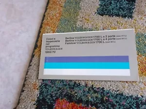COLORI E TAPPEZZERIE NEI PROGRAMMI VOLKSWAGEN 1969/70 1700 FAMILCAR BERLINA - Imagen 1 de 3