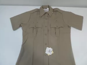 FLYING CROSS GUILFORD CO JUSTICE POLY/WOOL UNIFORM SHIRT S/S SILVERTAN WOMENS 32 - Picture 1 of 2