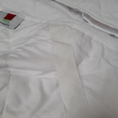 ALL WHITE LINENS PAD STYLE HOTEL LUXURY QUILTED MICROFIBRE MATTRESS TOPPER PROTECTORS WITH STRAPS