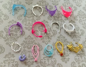 Barbie Steffi Zubehör Konvolut Restposten Diadem Prinzessin Kronen Schmuck #375B - Bild 1 von 1