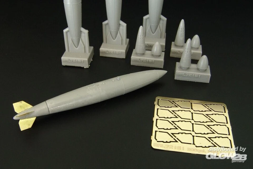 Brengun: US 300gal Fuel tanks in 1:72 [5683903424] - Immagine 1 di 1