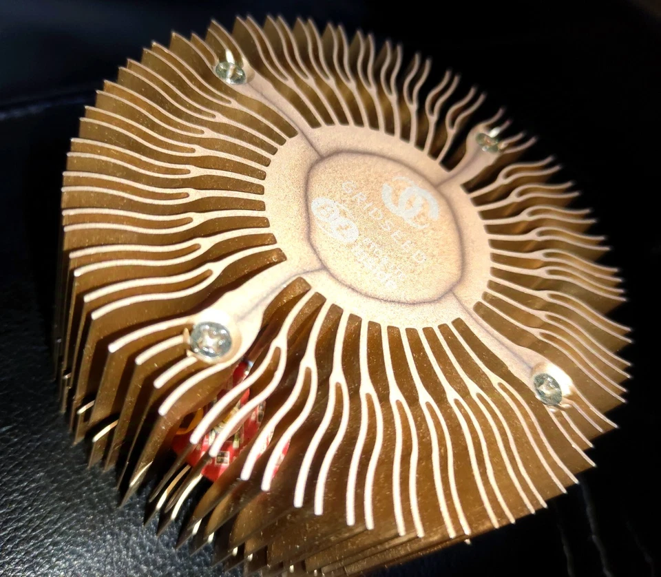 Gridseed 5-Chip Scrypt ASIC Miner - Image 1 of 1