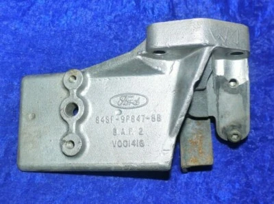 Mount for Warm Up Regulator 84SF-9P84-BB Ford Escort CVH Orion 1.6 RS 1600 XR3i - Image 1 of 4