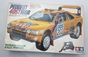 TAMIYA 1/24 PEUGEOT 405T 16GR '90 PARIGI-DAKAR RALLY WINNER - Foto 1 di 6