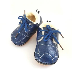 Baby Jungen Warme Fell Boots ~ECHTES LEDER~ 18 blau First Walkers Handmade Shoes - Picture 1 of 5