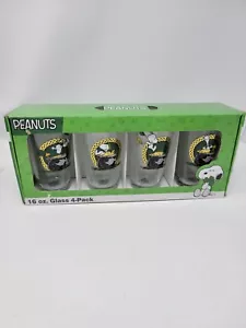 Set of 4 Peanuts Snoopy Drinking Glasses 16 oz St Patrick's Day - new - Picture 1 of 10