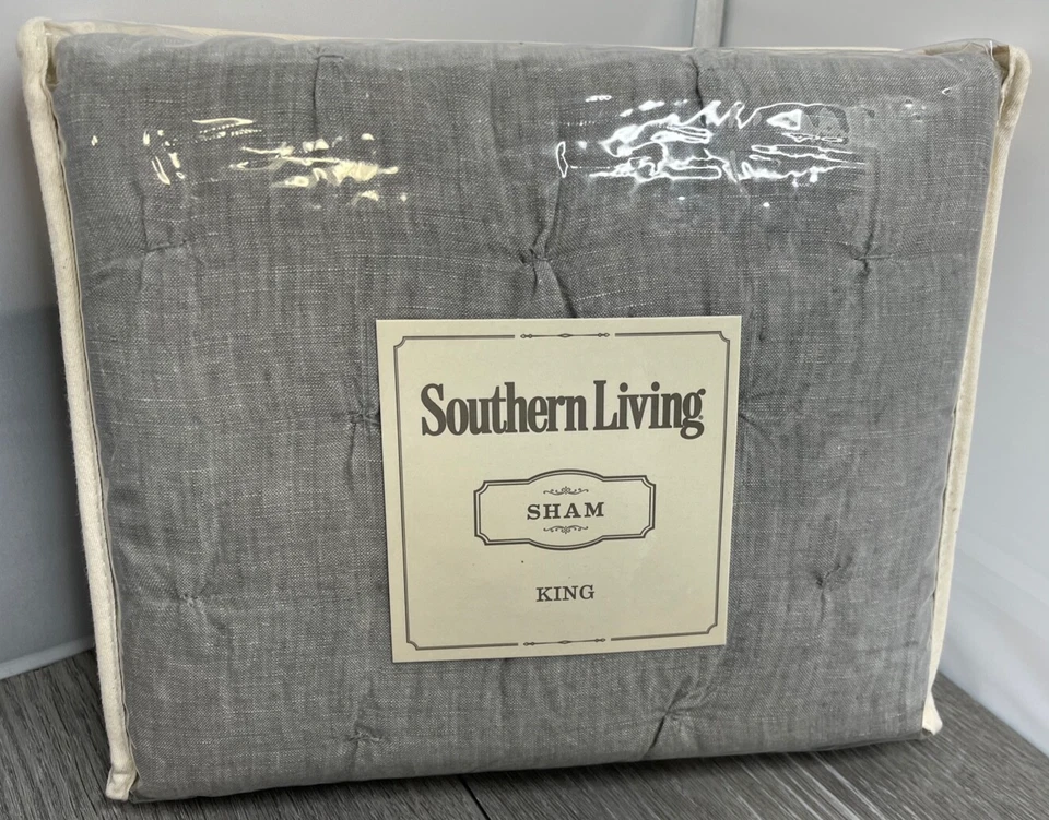 Falsa de almohada de lino Southern Living Heirloom, gris tamaño king Foto 1 de 4