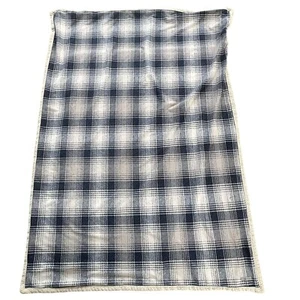 Eddie Bauer Nordic Plaid Blanket Throw Blue Tartan Sherpa 45 x 63 - Picture 1 of 7