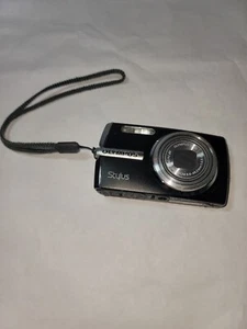 Olympus Stylus 1010 BlackHyper Crystal LCD 10.1MP 7x Optical Zoom Digital Camera - Bild 1 von 8