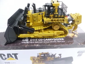 DIECAST MASTERS CAT D11T CD DOZER - Picture 1 of 3