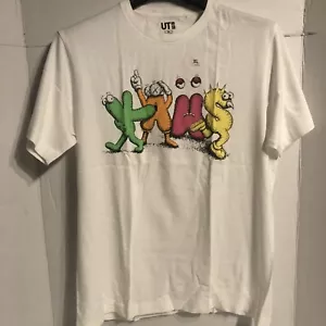 Uniqlo X KAWS SS16 Limited/Rare 100% Authentic NEW WHITE Tee size XL 2016 - Picture 1 of 6