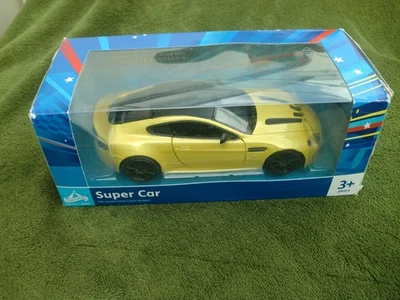 MODELO DICAST ASTON MARTIN VANTAGE V12 S ESCALA 1:24 1/24 por MOTORMAX CAROUSEL Foto 1 de 4