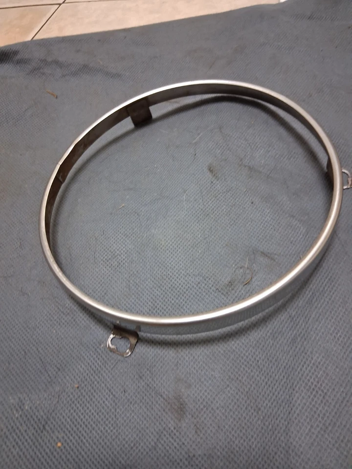 Dodge Dart 1967 faro de acero inoxidable anillo de ajuste de 3 pestañas Foto 1 de 3