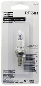 Champion Genuine OEM Replacement Spark Plug RDZ4H - Picture 1 of 1