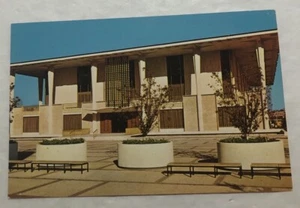 New Tulsa County Library Tulsa, Oklahoma. Postcard (S2) - Picture 1 of 2