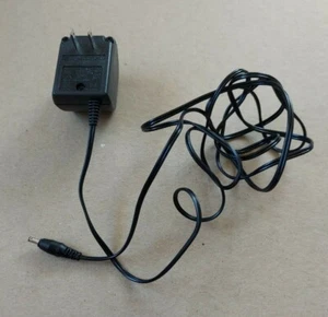 NOKIA ACP-7U AC Power Supply Adapter Output 3.7V 0.35A (3500mA) - Picture 1 of 5