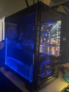Digital Storm VANQUISH 7 - Level 2 Gaming PC - Picture 1 of 3