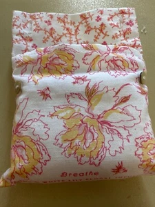 Lollia Breathe No. 19 Peony White Lily 212g/7oz Fine Bathing Salt - Picture 1 of 2