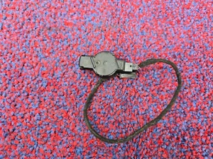 CHEVROLET TAHOE C1500 LS 15-20 OEM WINDSHIELD OUTSIDE WATER RAIN SENSOR - Picture 1 of 3