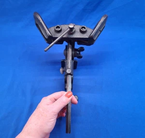 Interesting Vintage Circular Saw Blade Sharpening Vise 6332-2 - Picture 1 of 10