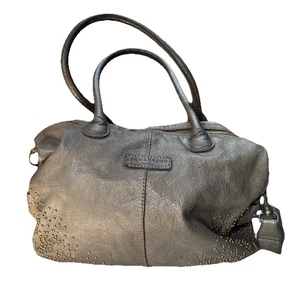 Bolso de hombro Liebeskind Berlin gris de cuero suave con tachuelas - Imagen 1 de 9
