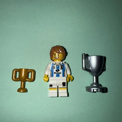 Lego Minifigure 8804 Series 4 Collectible Soccer Player CMF - Image 1 of 2